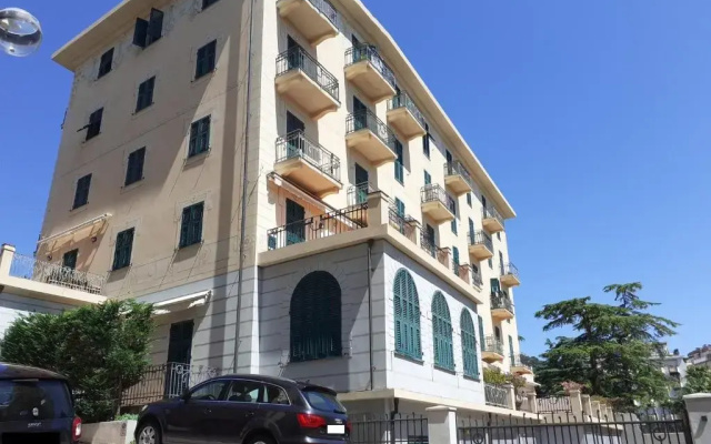 Palace 34 Few Meters From The Sea