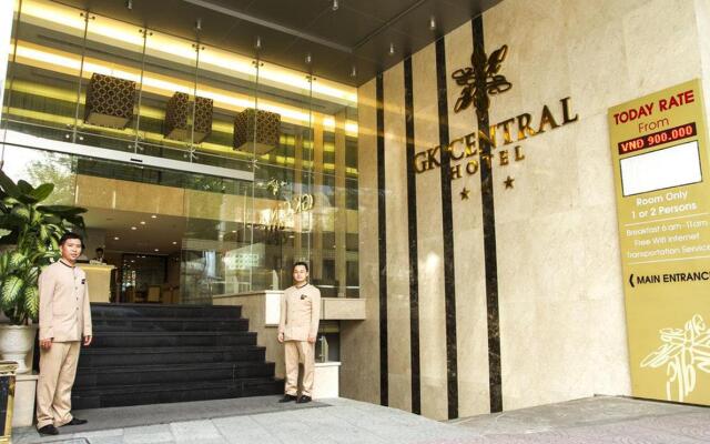 GK Central Hotel вид на фасад