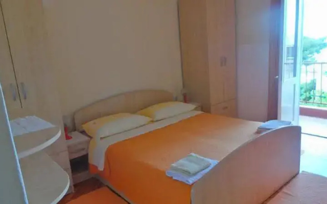 Pension Vice