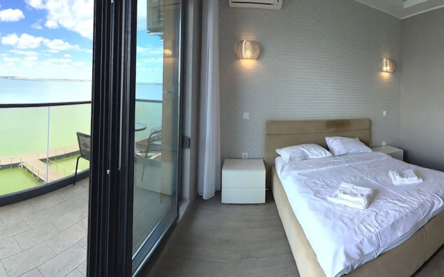 Apart holiday Sophia Mamaia