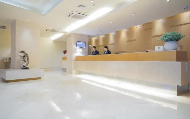HanTing Hotel (Chongqing Liziba Niujiaotuo Subway Station)