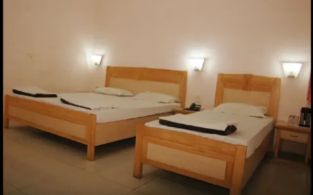 Hotel Shubham Holidays