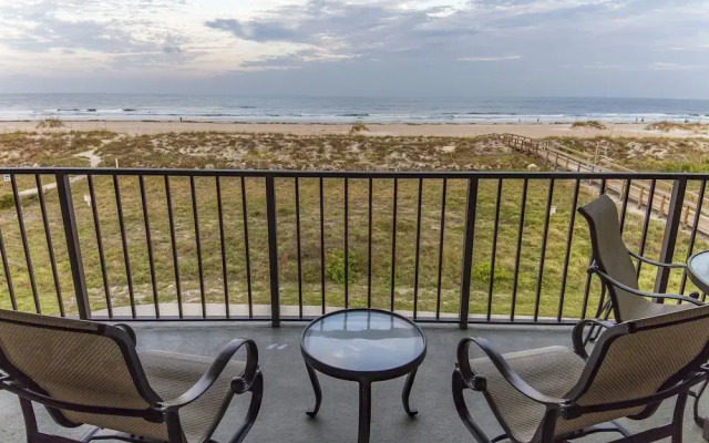 Island South by Distinctive Beach Rentals