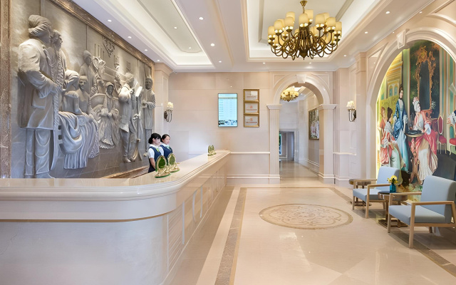 Vienna Hotel Shenzhen Huaqiangbei Branch