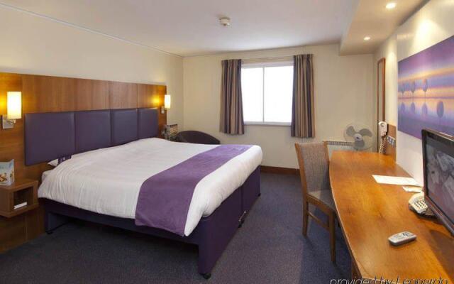 Premier Inn Pontefract North 2