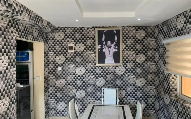 Vintage Classic Suites