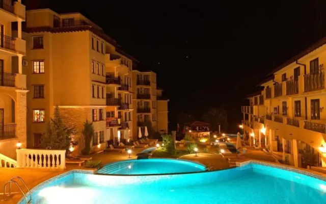 Private Apartment in The Cliff Resort