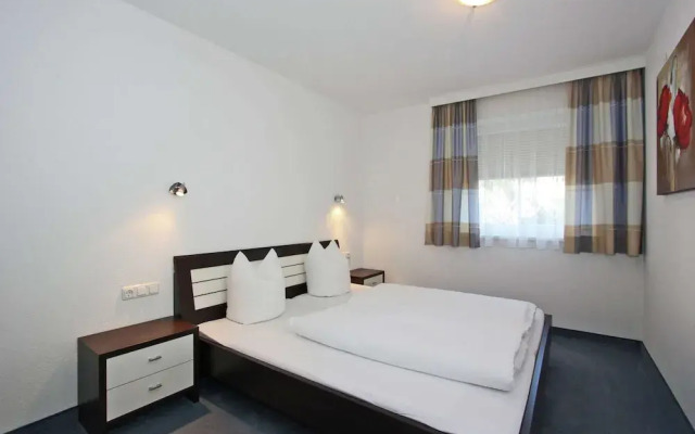 Modern Apartment in Fiss at Ski Bus Stop