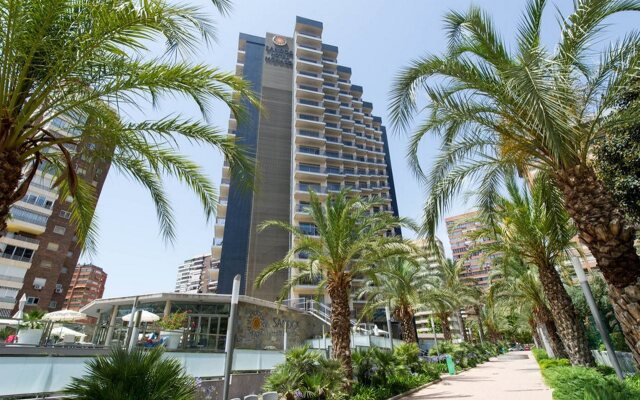 Отель Sandos Monaco Beach Hotel & Spa - Только для взрослых - Все включено Испания, Бенидорм - отзывы, цены и фото номеров - забронировать отель Sandos Monaco Beach Hotel & Spa - Только для взрослых - Все включено онлайн вид на фасад