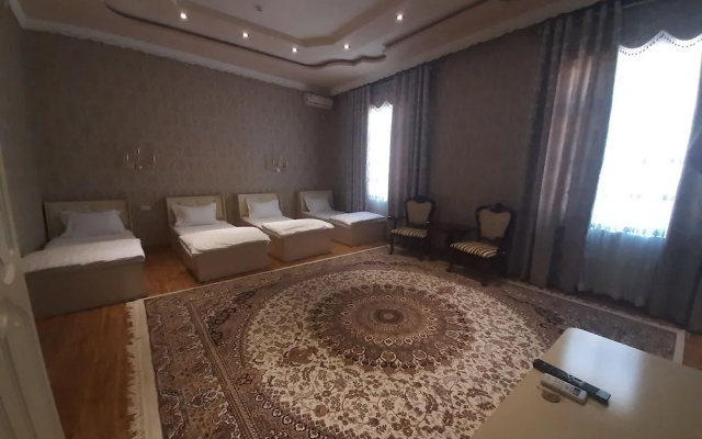 Eleon Hotel - Hostel