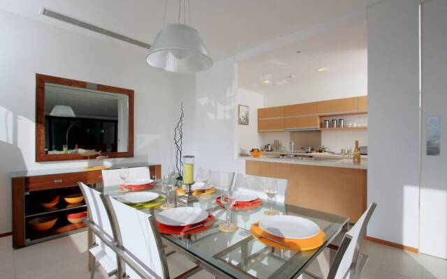 Отель The Heights Penthouse Seaview 3 Bedroom A2 пляж Ката в номере