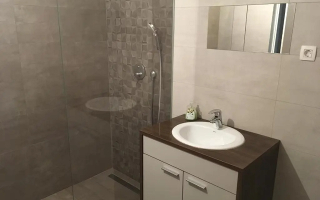 R41 - TIVOLI studios and apartments Ljubljana