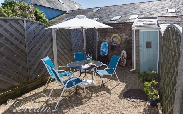 Seaholme, WEYMOUTH