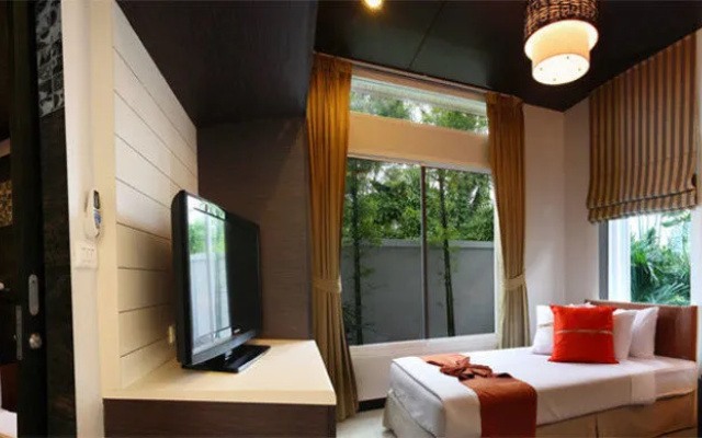 Tachawan Resort & Restaurant