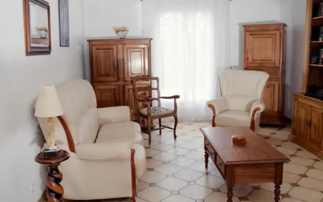 Les murmures du Temps Villa 3 Chambres avec Piscine