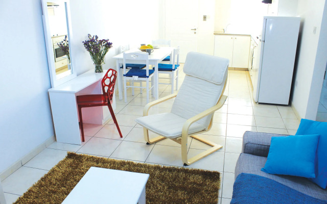 Stephanie City Apartments