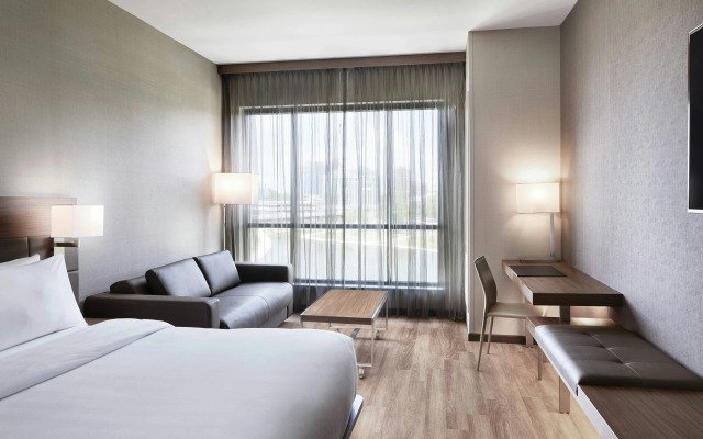 AC Hotel by Marriott Huntsville Downtown