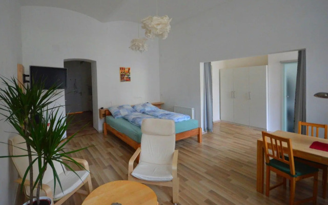 Cosy apartment next to the City of Vienna