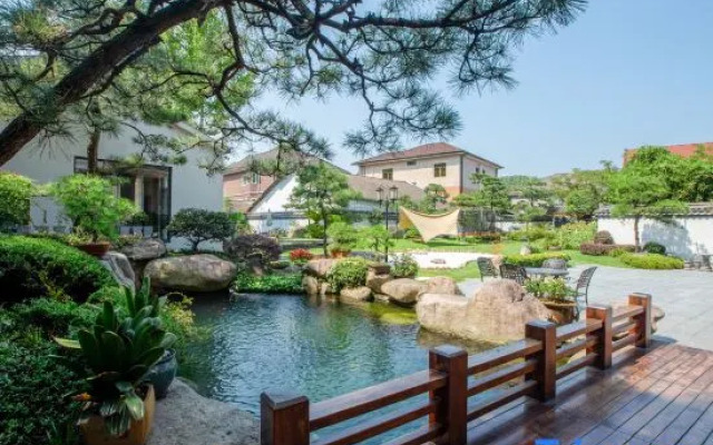 Cloud Hidden INS Villa | Mountain Private Cave Hot Spring Courtyard Retreat