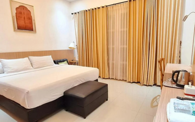 "Hapsari Syariah By Oyo Rooms"