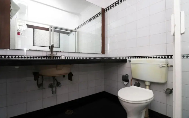 Grand Hotel by OYO Rooms