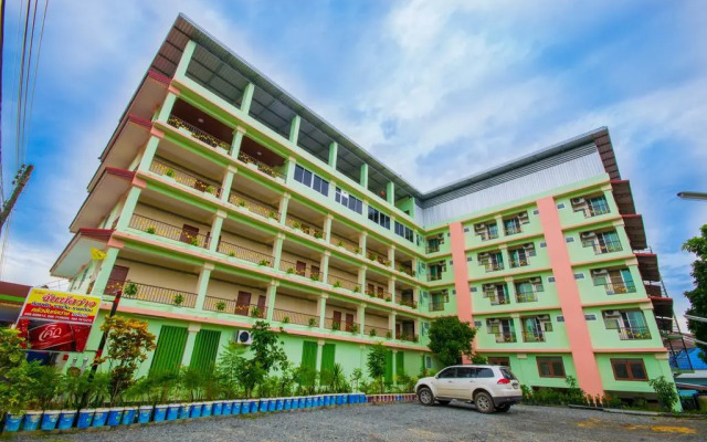 Hotel Chansawang