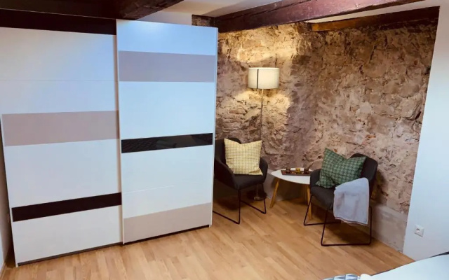 Felix Living 1, Modernes Apartment Fur 2 Personen, Innenstadt, Smart Tv, Parkplatz