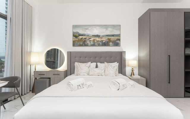 PVH - Royal Regency - Modern Studio