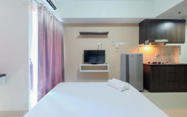 Simply Modern Studio Grand Dhika City Apartment