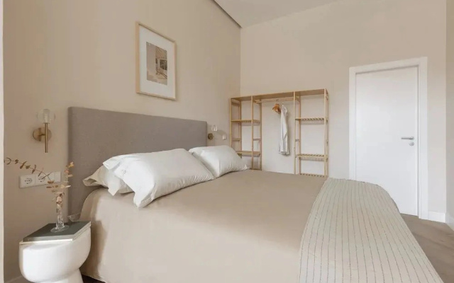 MH Apartments Central Valencia