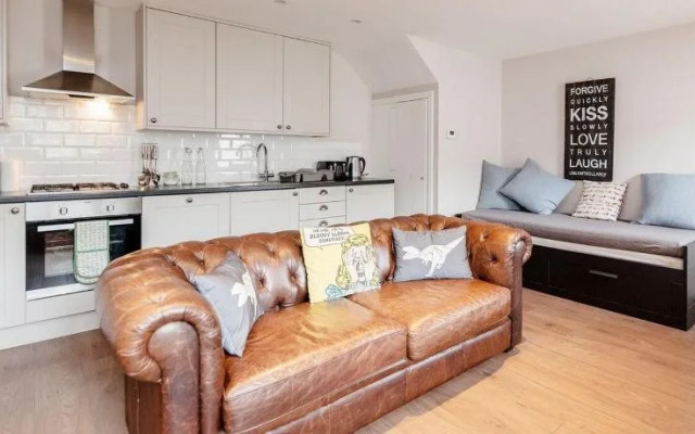 Mystay Hemans Street