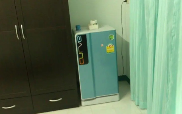 Dhanaporn Apartment