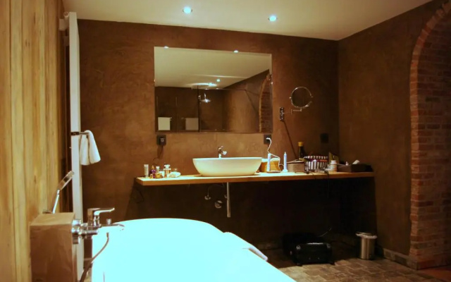 B&B Canal Deluxe