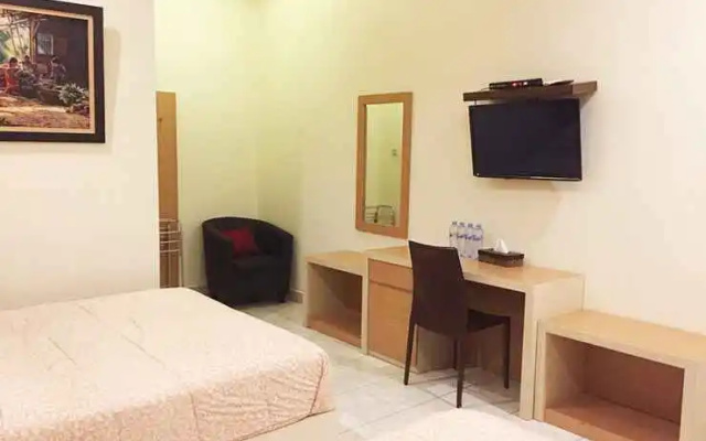 Pondok Indah Beach Hotel