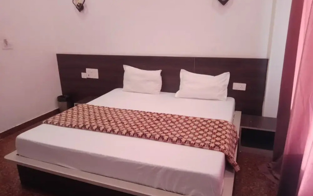 Mahendra Palace