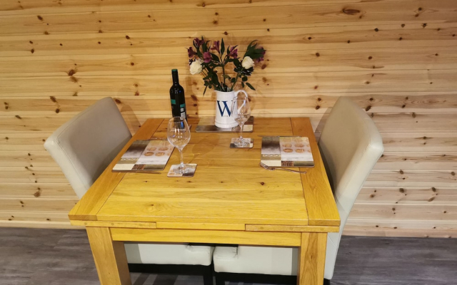 Lodge 2