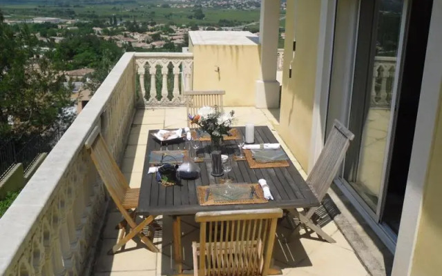 Appartements vue panoramique avec piscine et jacuzzi