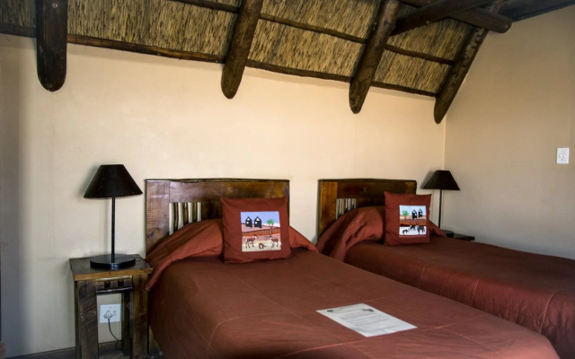 Xaus Lodge