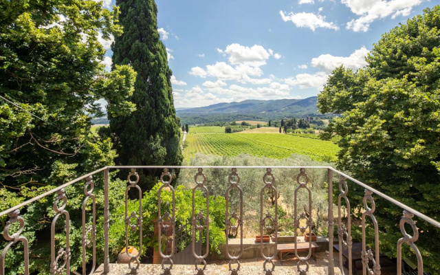Villa Rignano by Mmega