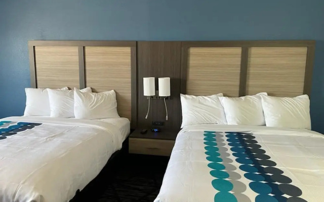 Econo Lodge Blackwell I 35