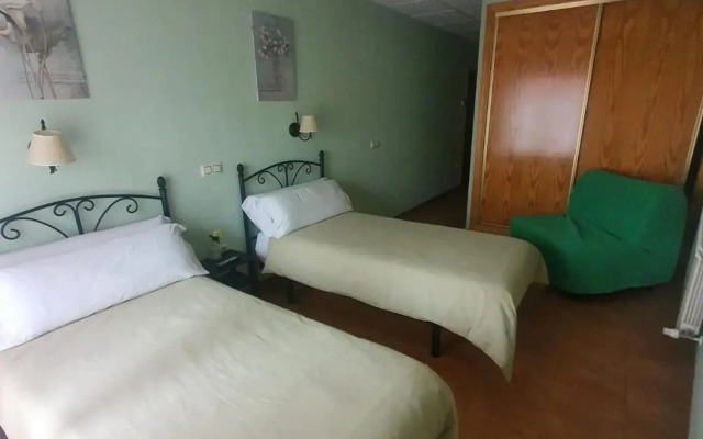 Hostal La Cigueña