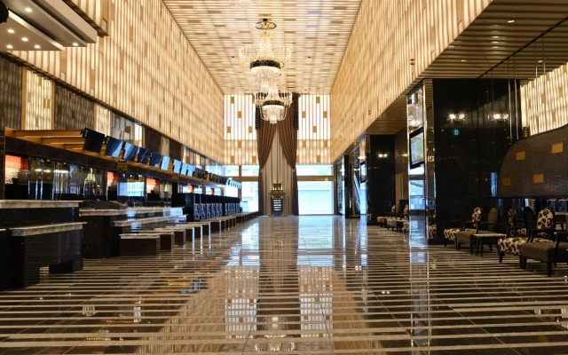 Отель APA Hotel ＆ Resort Yokohama Bay Tower
