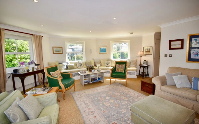 16 Solent Landing
