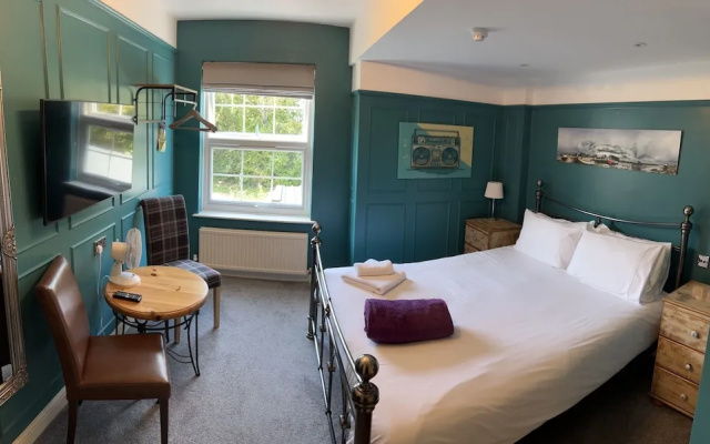The Plough Inn