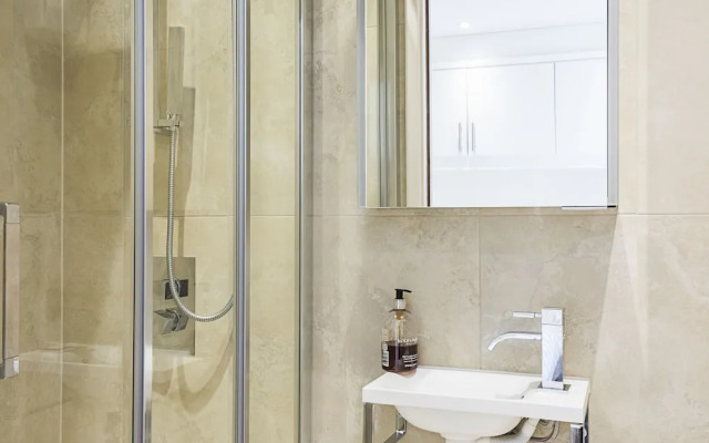 2 bed Fulham broadway apartment