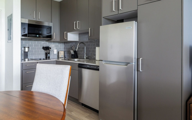 Landing Furnished Apartments near Golden Gate