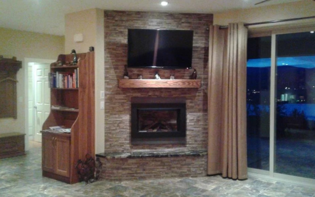 Above Naramata Bed & Breakfast