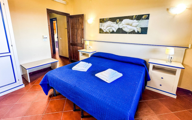 Отель Residence Hotel La Pelosetta