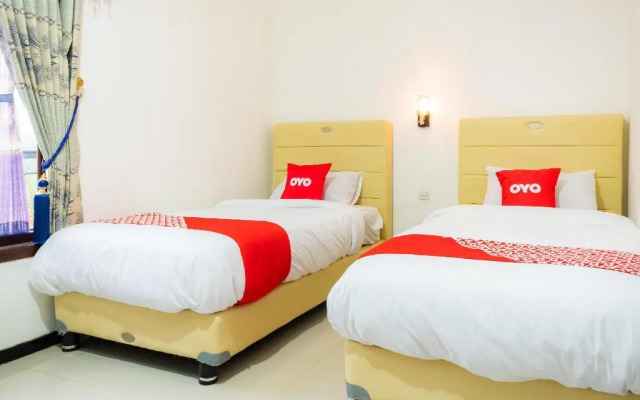 OYO 2169  Anugrah Bromo Homestay