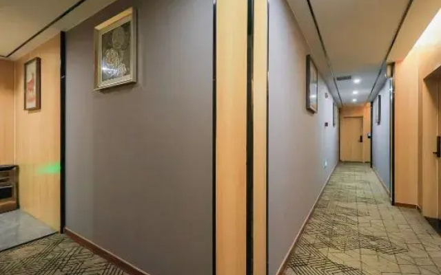 Yi Lian Hotel